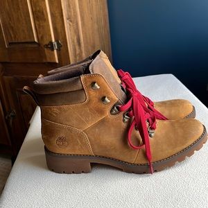 Timberland lace up brown leather boots, size 9.